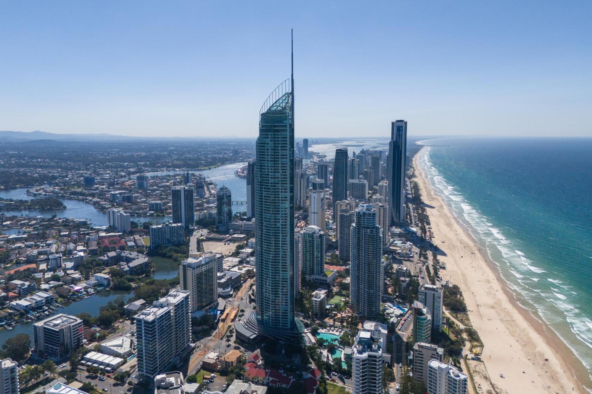 Q1 Resort & Spa - Official Gold Coast Kültér fotó