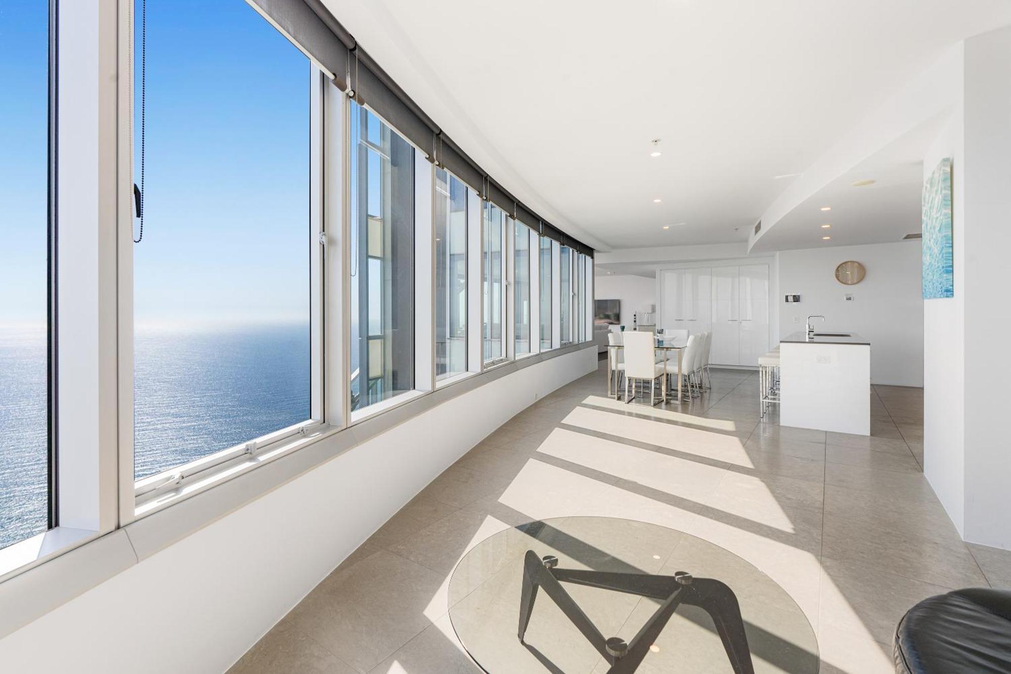 Q1 Resort & Spa - Official Gold Coast Kültér fotó